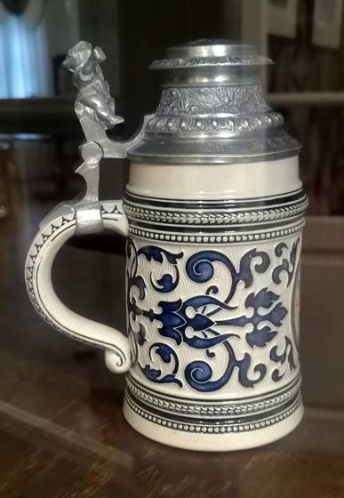 Πέτρινη κούπα μπύρας (Steinkrug)